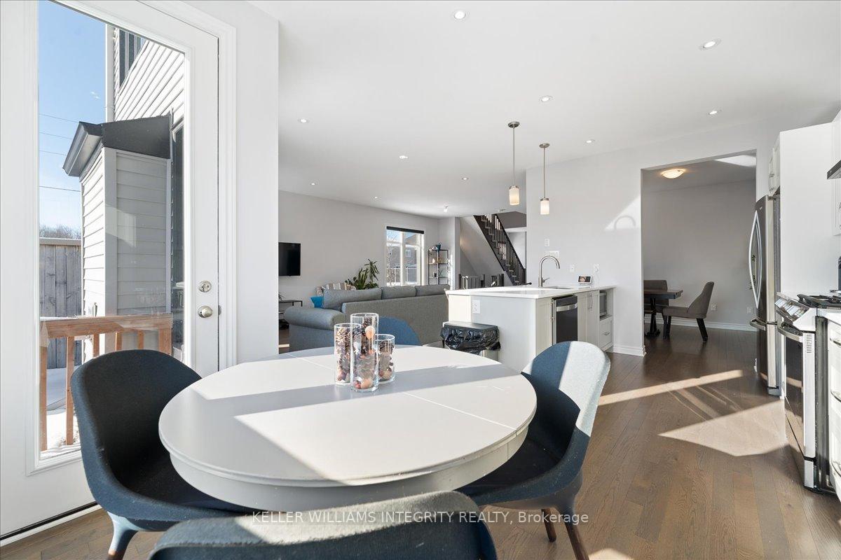 Photo 18 of 100 Crevasse Road, Ottawa, Mer Bleue/Bradley Estates/Anderson Park — HOMEH