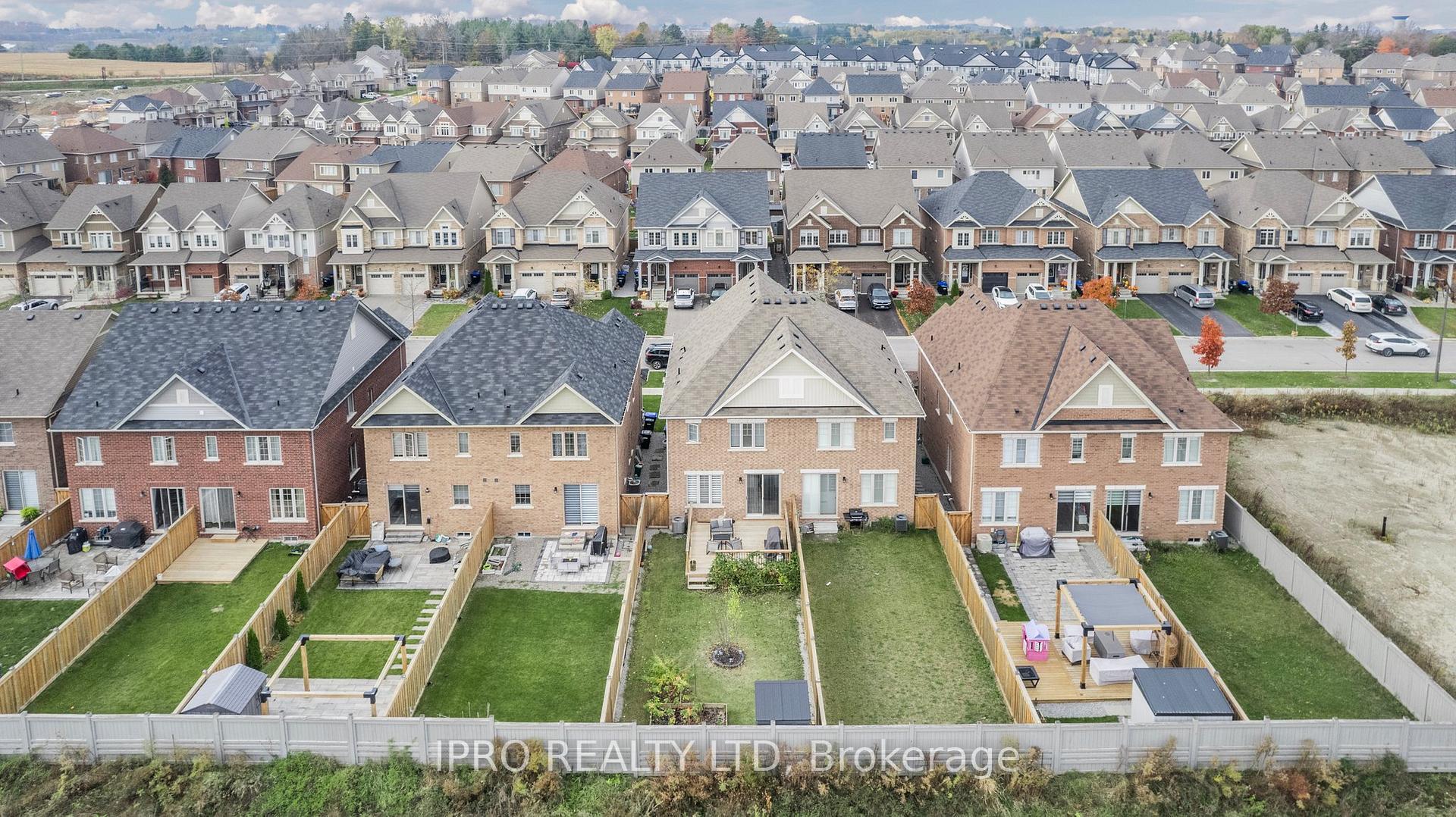Photo 31 of 57 Martin Trail, New Tecumseth, Tottenham — HOMEH