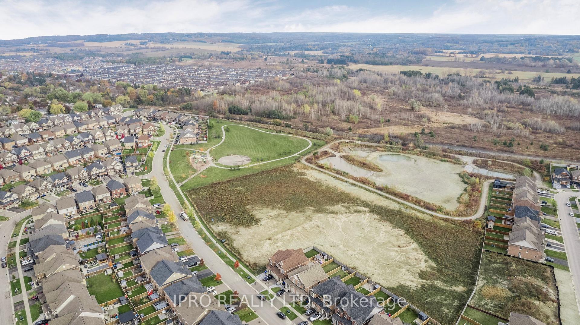 Photo 33 of 57 Martin Trail, New Tecumseth, Tottenham — HOMEH