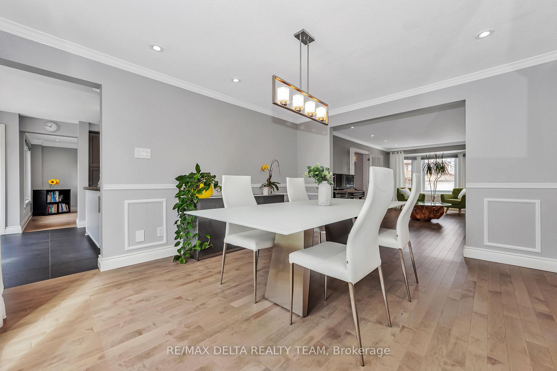 Photo 7 of 1963 Du Clairvaux Road, Ottawa, Chapel Hill — HOMEH