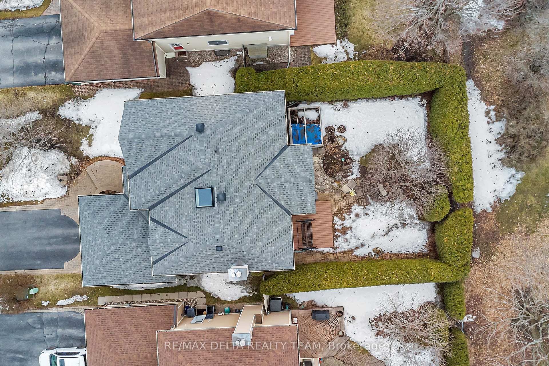 Photo 32 of 1963 Du Clairvaux Road, Ottawa, Chapel Hill — HOMEH