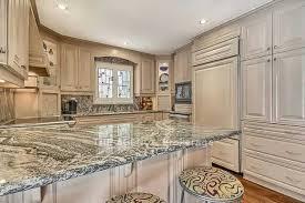 Photo 10 of 324 John Bowser Crescent, Newmarket, Glenway Estates — HOMEH
