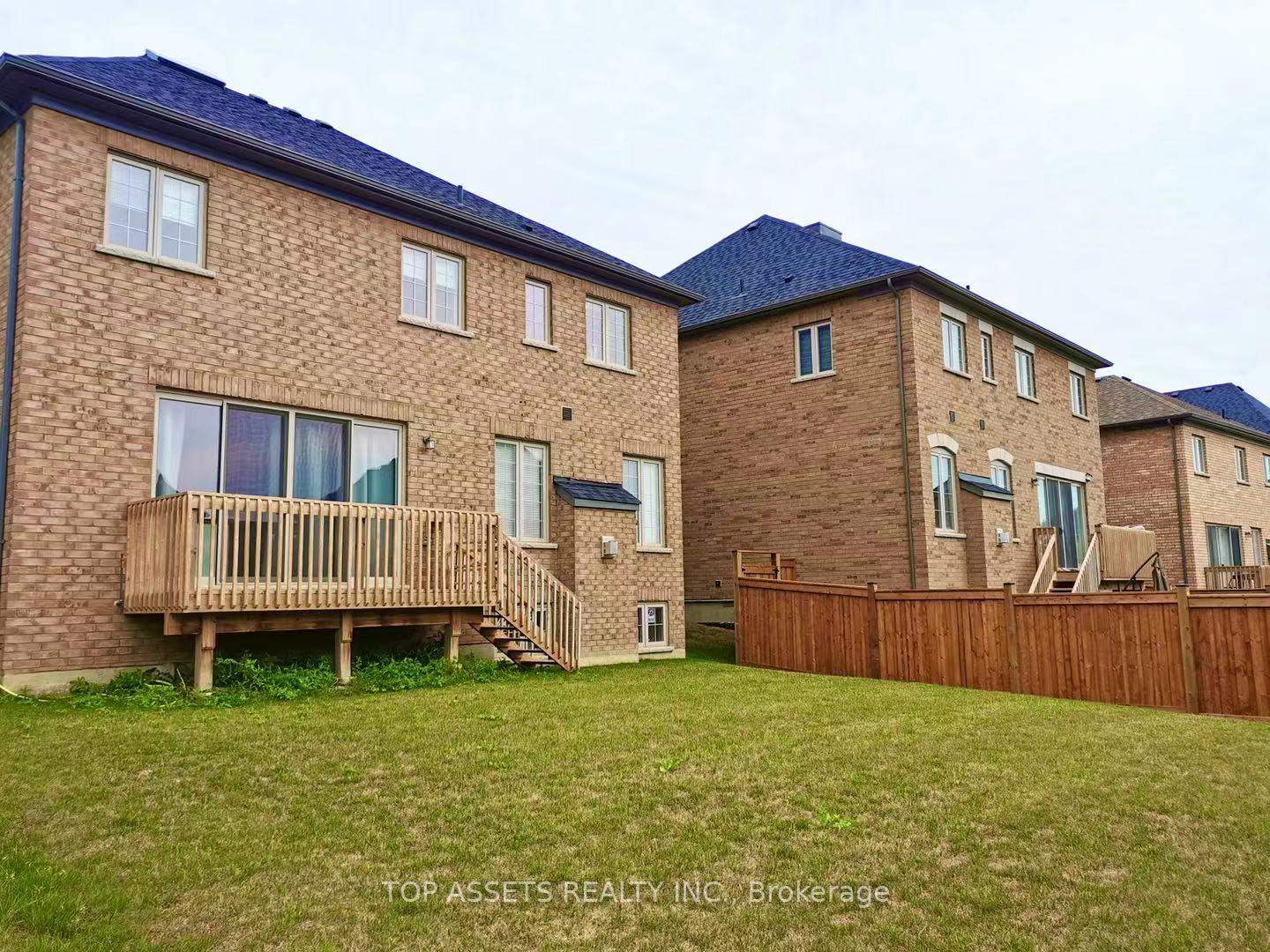 Photo 29 of 76 Mitchell Place, Newmarket, Glenway Estates — HOMEH