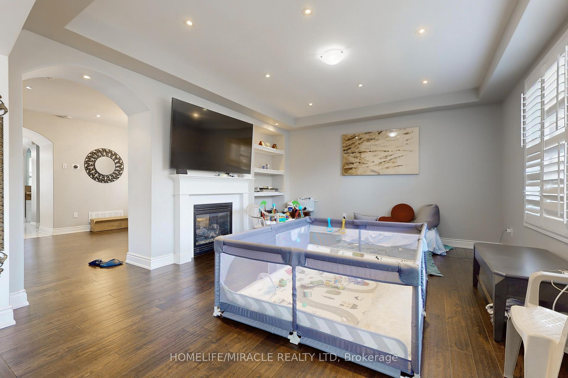 Photo 7 of 338 Kincardine Terrace, Milton, Scott — HOMEH