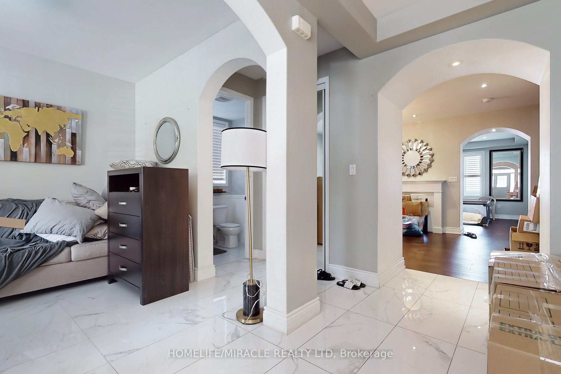Photo 10 of 338 Kincardine Terrace, Milton, Scott — HOMEH