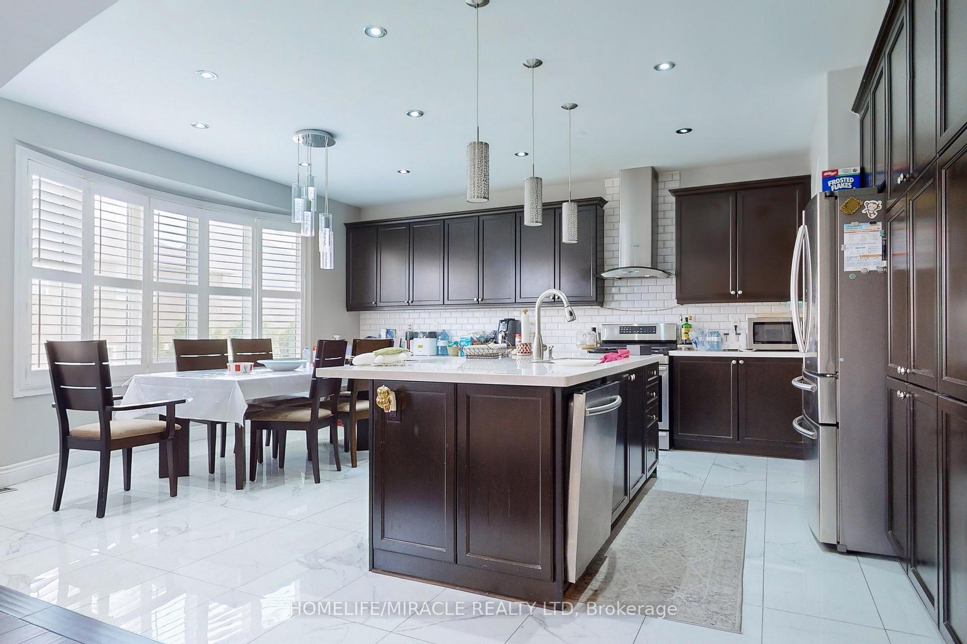 Photo 12 of 338 Kincardine Terrace, Milton, Scott — HOMEH