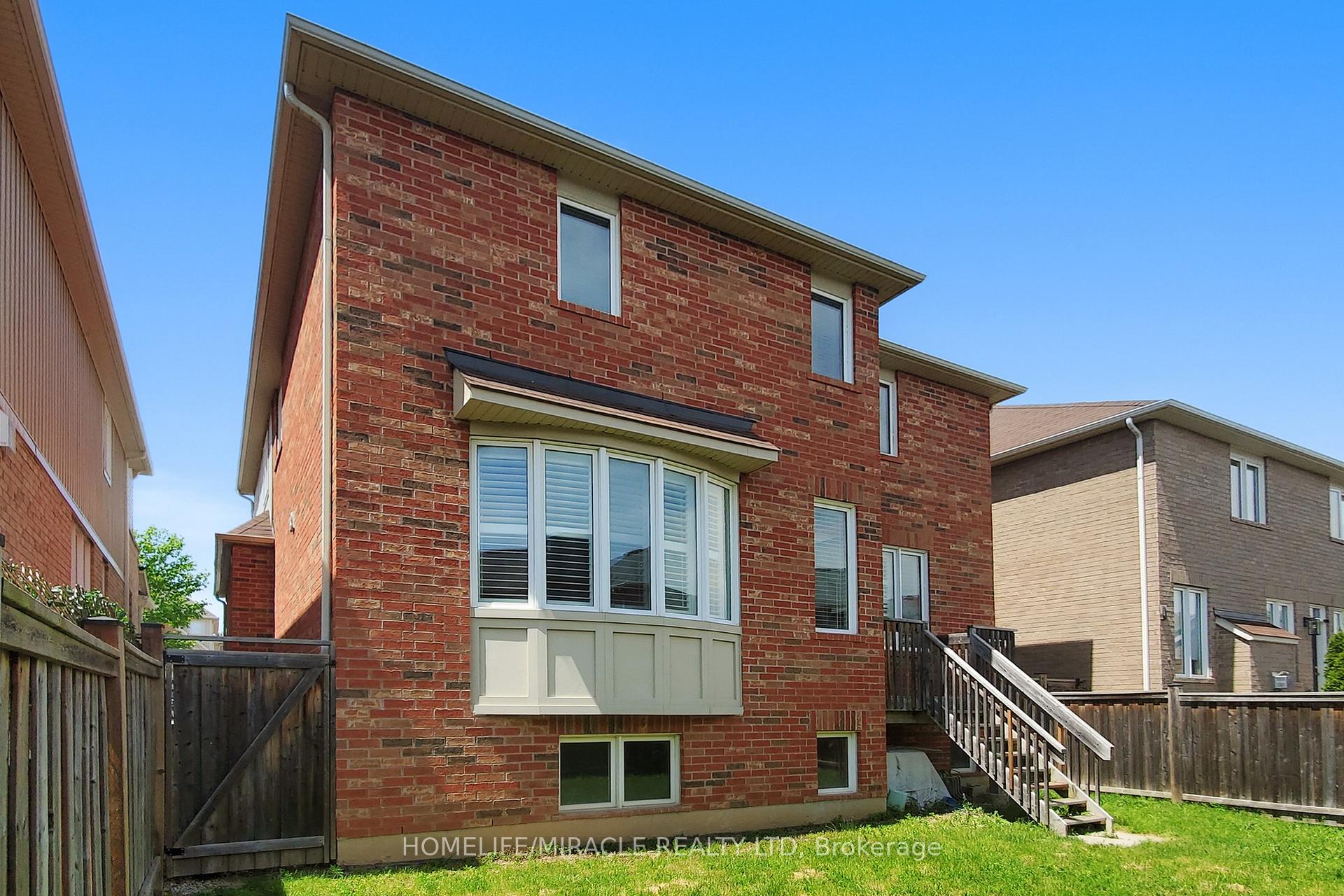 Photo 24 of 338 Kincardine Terrace, Milton, Scott — HOMEH