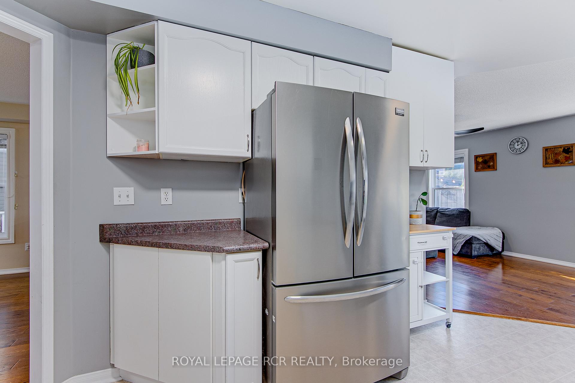 Photo 7 of 52 Mccurdy Drive, New Tecumseth, Tottenham — HOMEH
