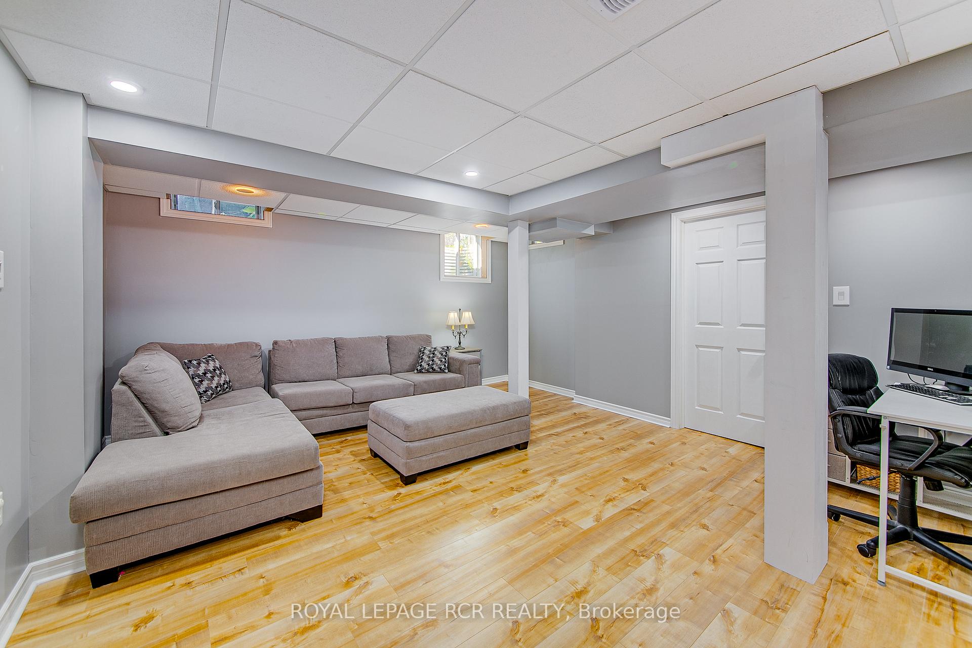 Photo 13 of 52 Mccurdy Drive, New Tecumseth, Tottenham — HOMEH