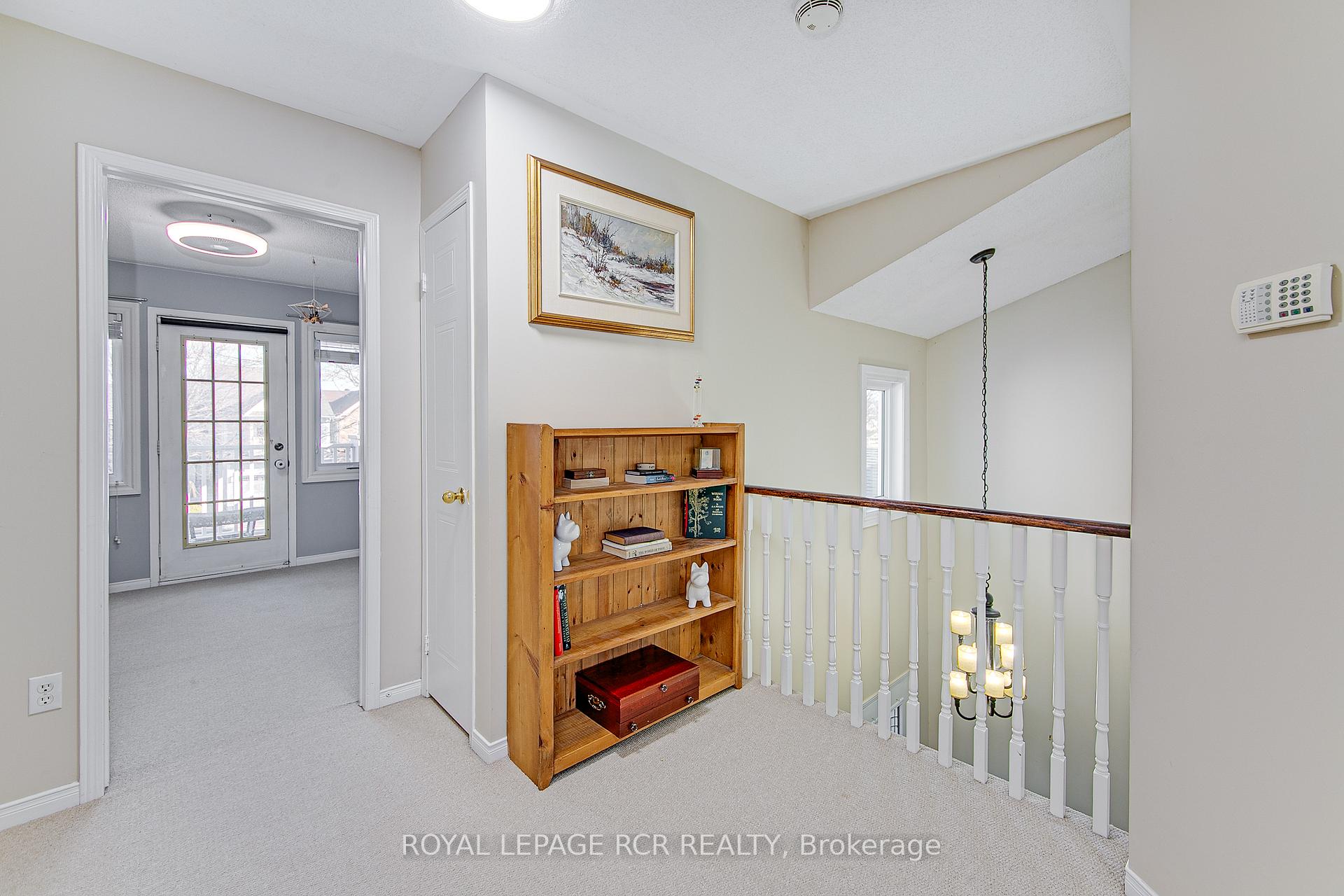 Photo 18 of 52 Mccurdy Drive, New Tecumseth, Tottenham — HOMEH