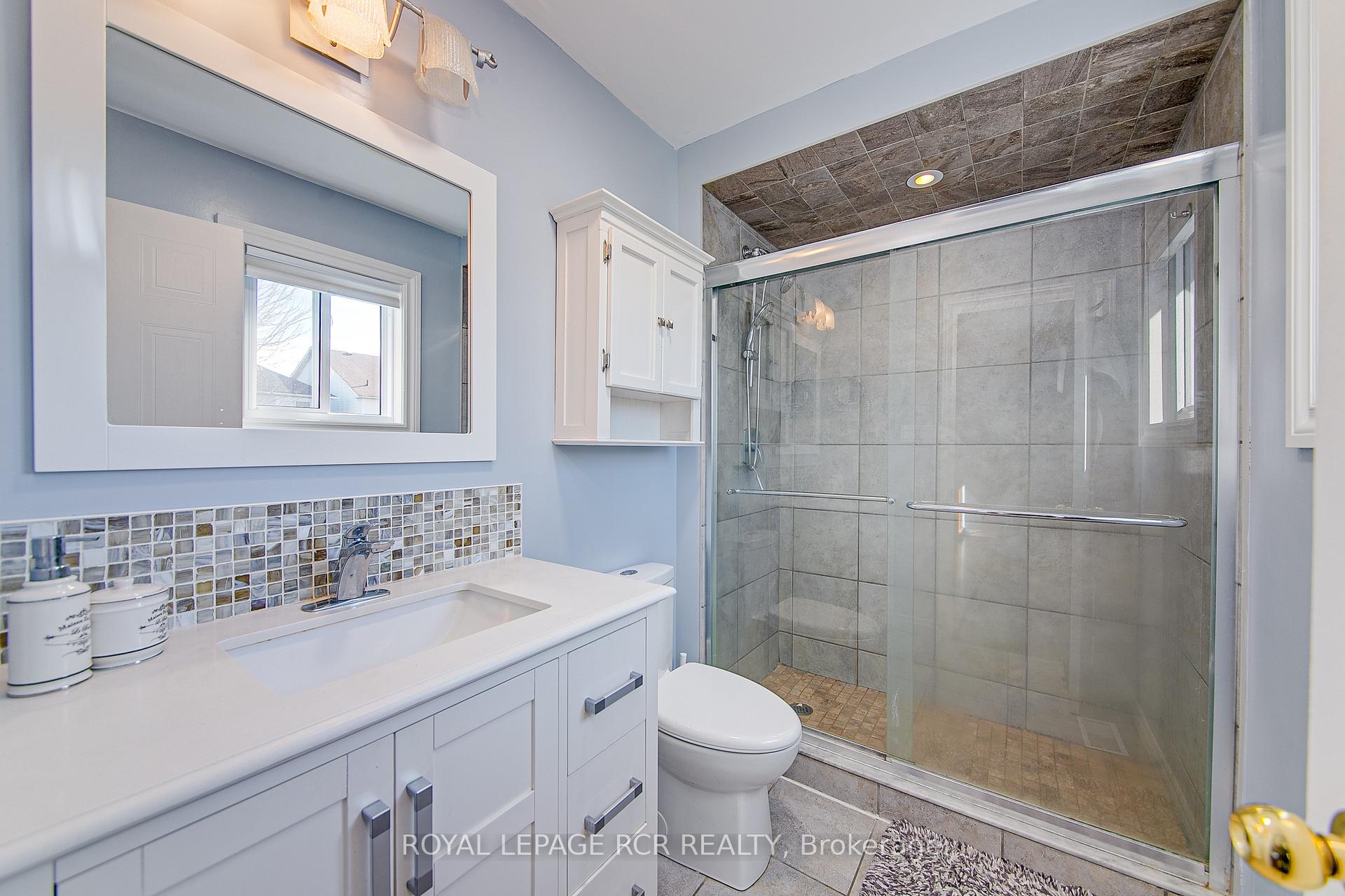 Photo 21 of 52 Mccurdy Drive, New Tecumseth, Tottenham — HOMEH