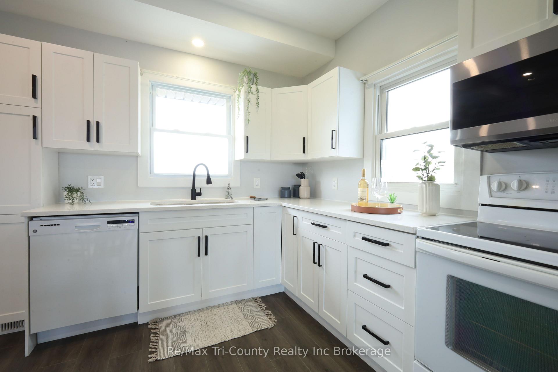 Photo 9 of 2822 Lakeshore Road, Norfolk, Rural S. Walsingham — HOMEH