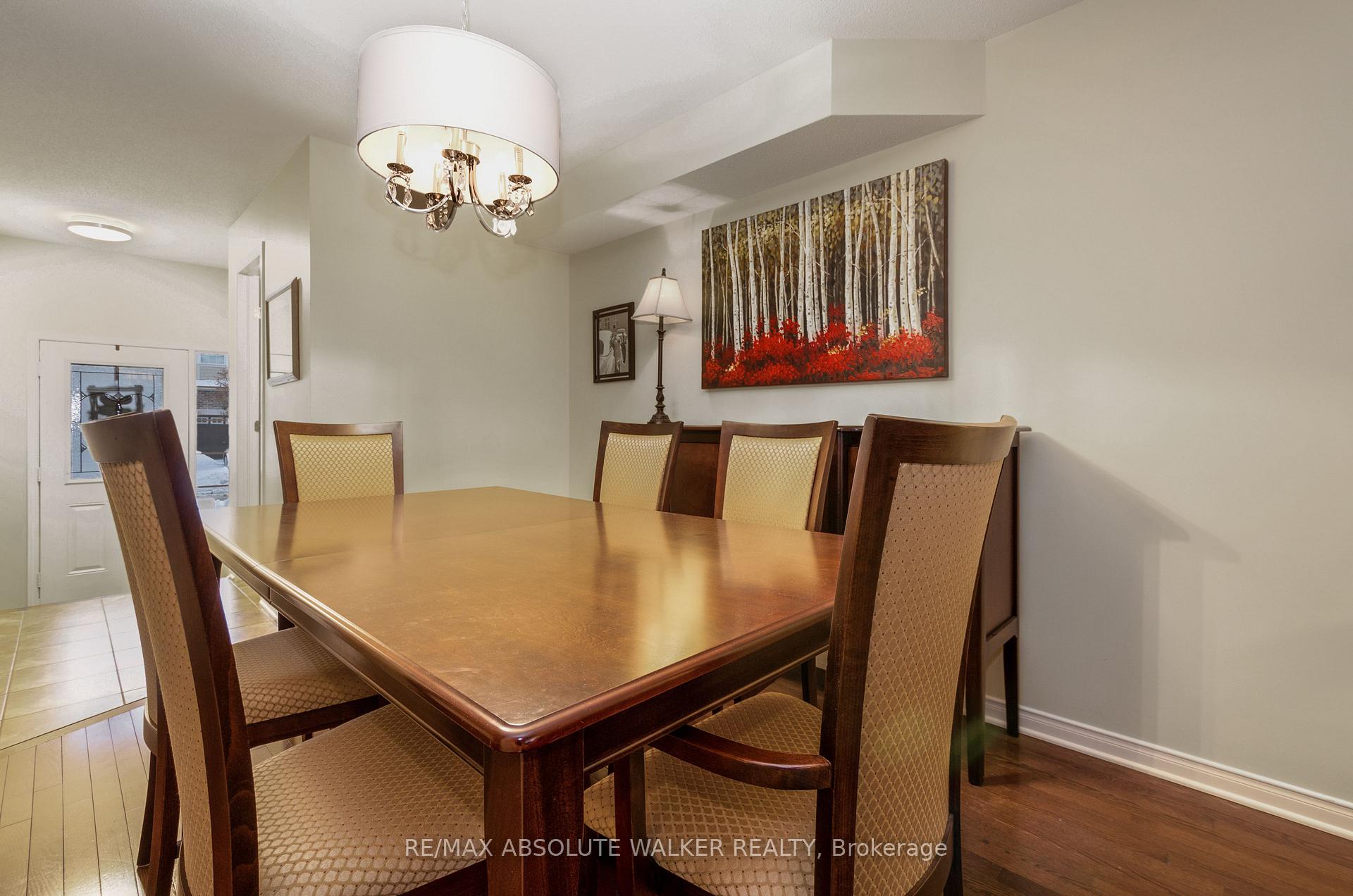 Photo 3 of 152 Challenge Crescent, Ottawa, Springridge/East Village — HOMEH