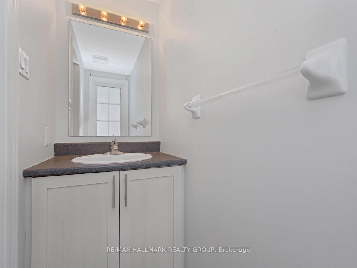 Photo 4 of 502 Barholm Private, Ottawa, Mer Bleue/Bradley Estates/Anderson Park — HOMEH