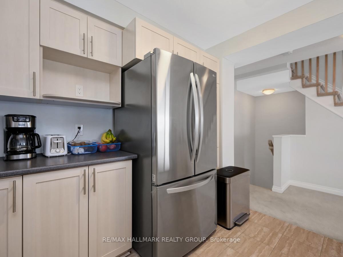 Photo 13 of 502 Barholm Private, Ottawa, Mer Bleue/Bradley Estates/Anderson Park — HOMEH