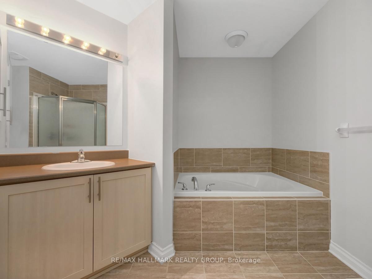 Photo 19 of 502 Barholm Private, Ottawa, Mer Bleue/Bradley Estates/Anderson Park — HOMEH