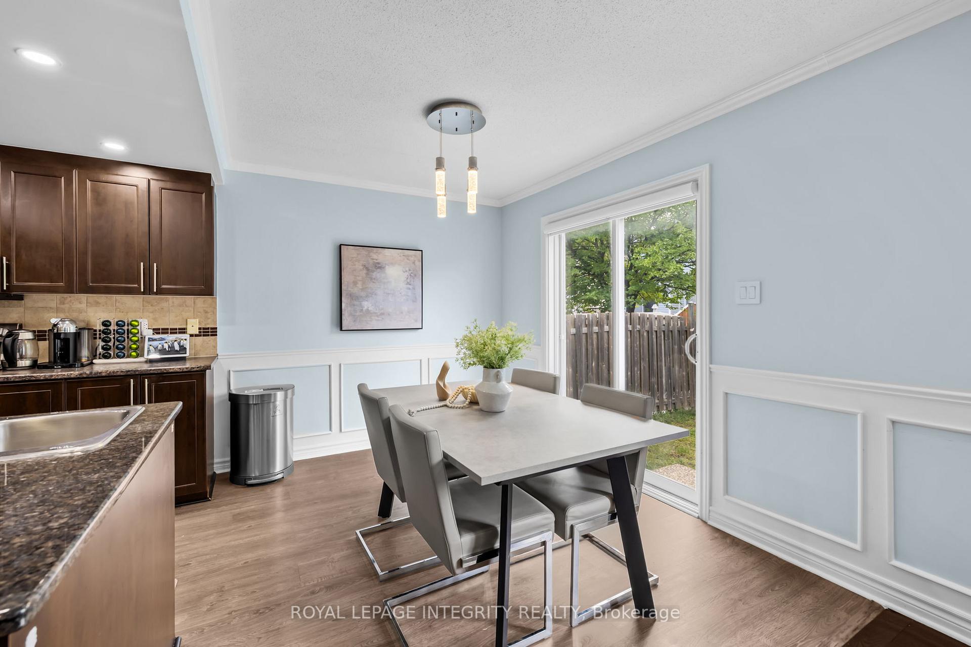 Photo 11 of 506 Southfield Way, Ottawa, Avalon East — HOMEH