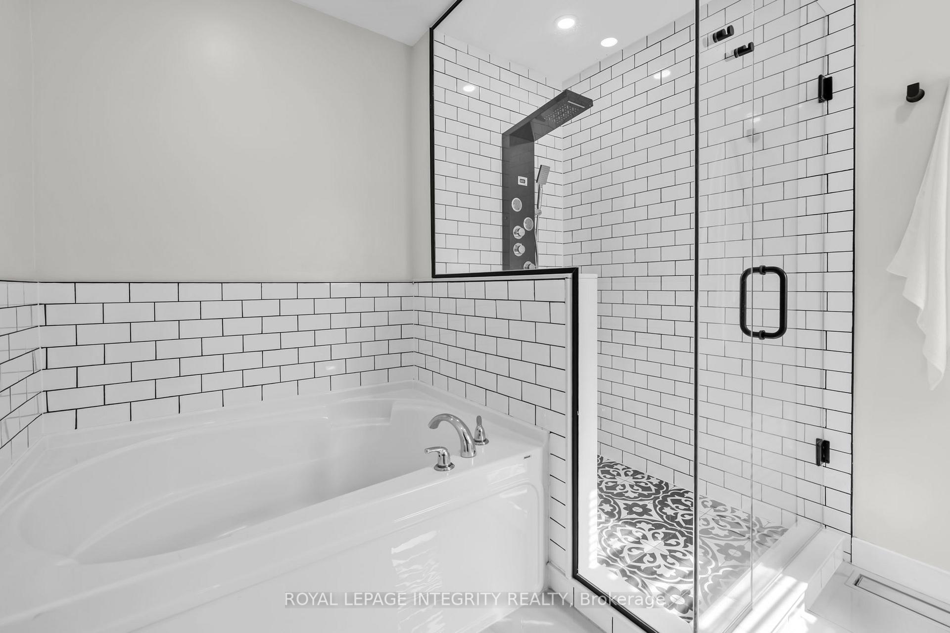 Photo 22 of 506 Southfield Way, Ottawa, Avalon East — HOMEH