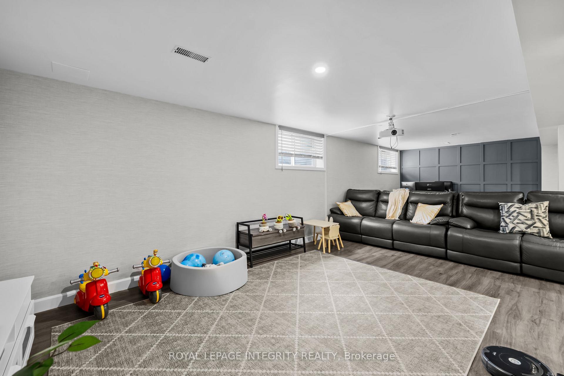 Photo 29 of 506 Southfield Way, Ottawa, Avalon East — HOMEH
