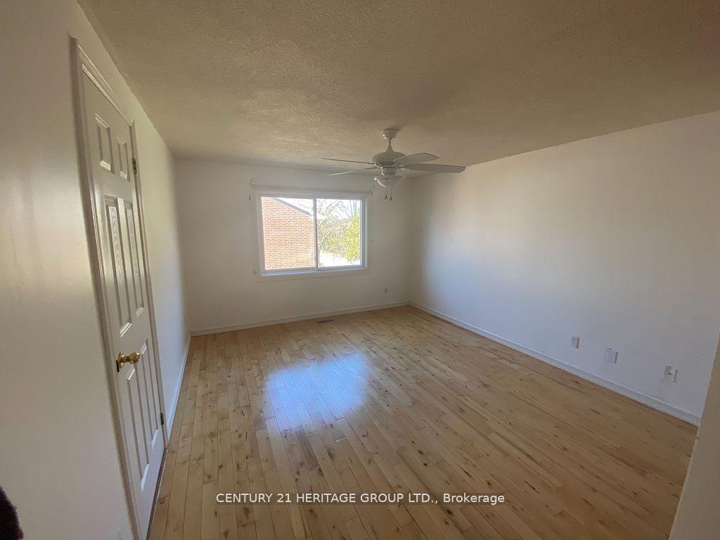 Photo 15 of Unit upper, 193 Harrison Drive, Newmarket, Bristol-London — HOMEH