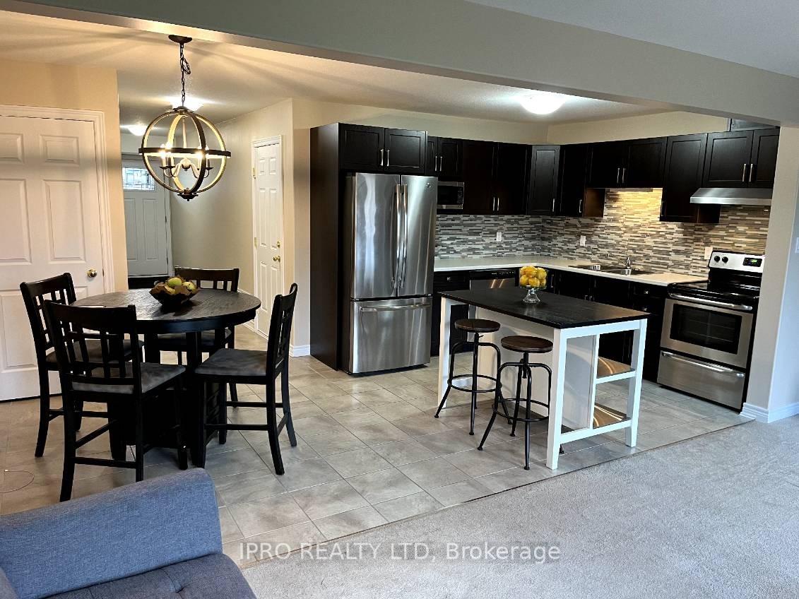 Photo 3 of 195 Hutchinson Drive, New Tecumseth, Alliston — HOMEH