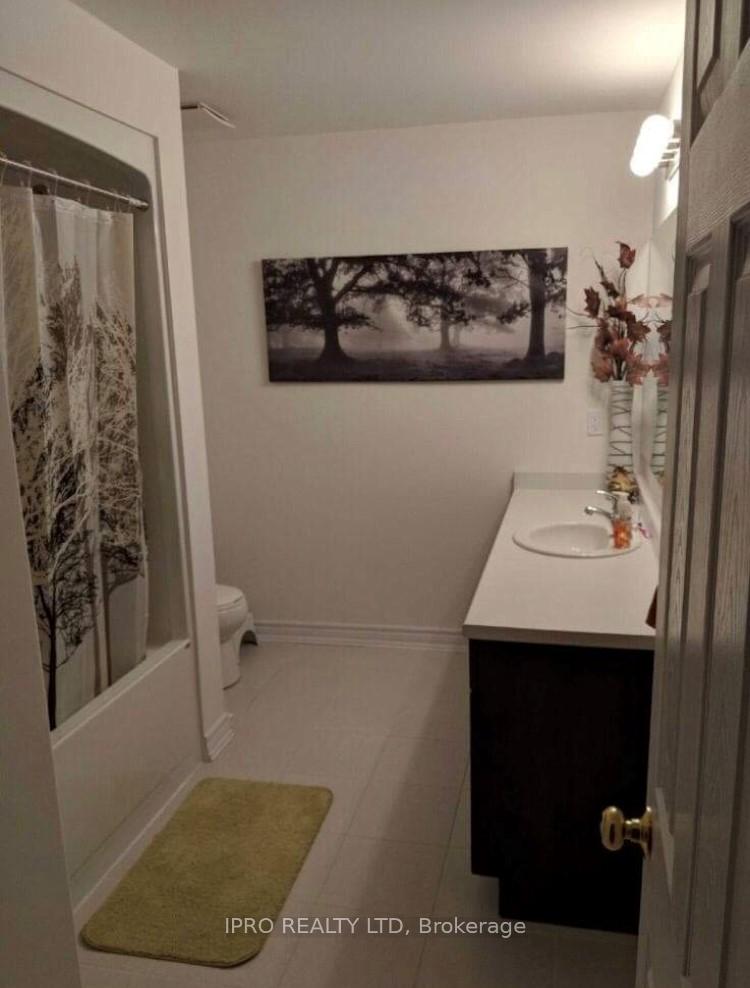 Photo 9 of 195 Hutchinson Drive, New Tecumseth, Alliston — HOMEH