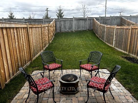 Photo 13 of 195 Hutchinson Drive, New Tecumseth, Alliston — HOMEH