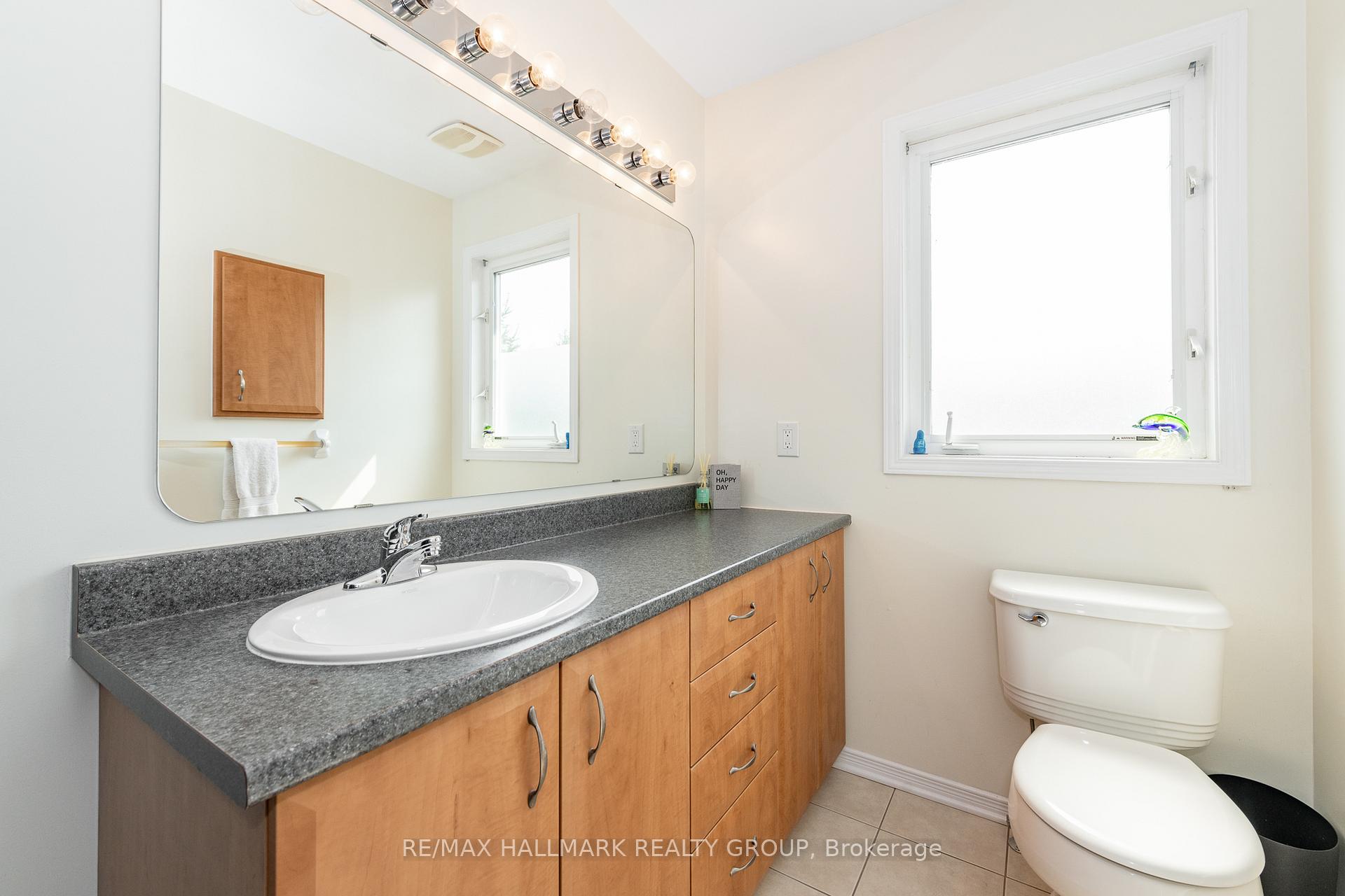 Photo 24 of 261 Parkrose Private, Ottawa, Chatelaine Village — HOMEH