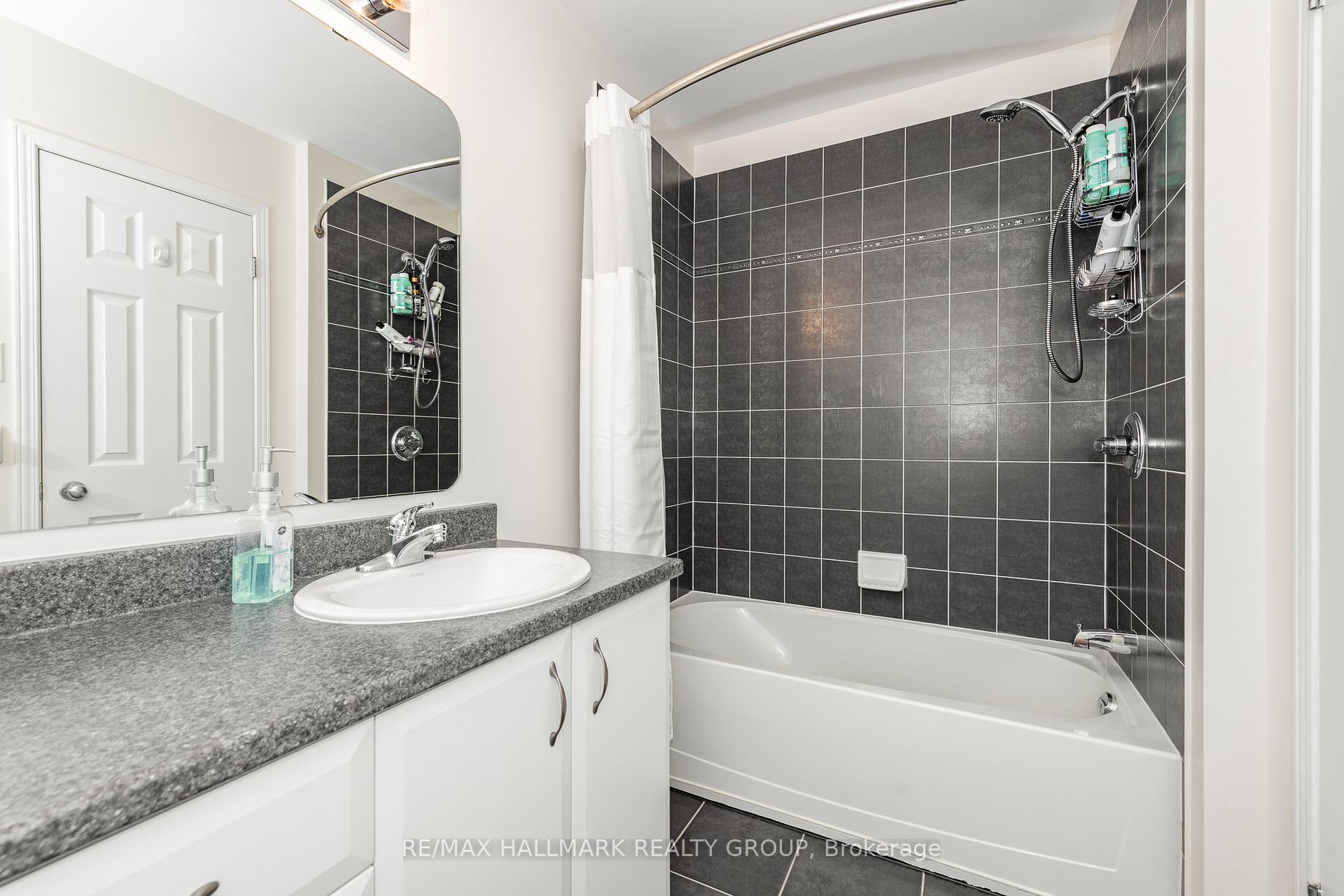 Photo 29 of 261 Parkrose Private, Ottawa, Chatelaine Village — HOMEH