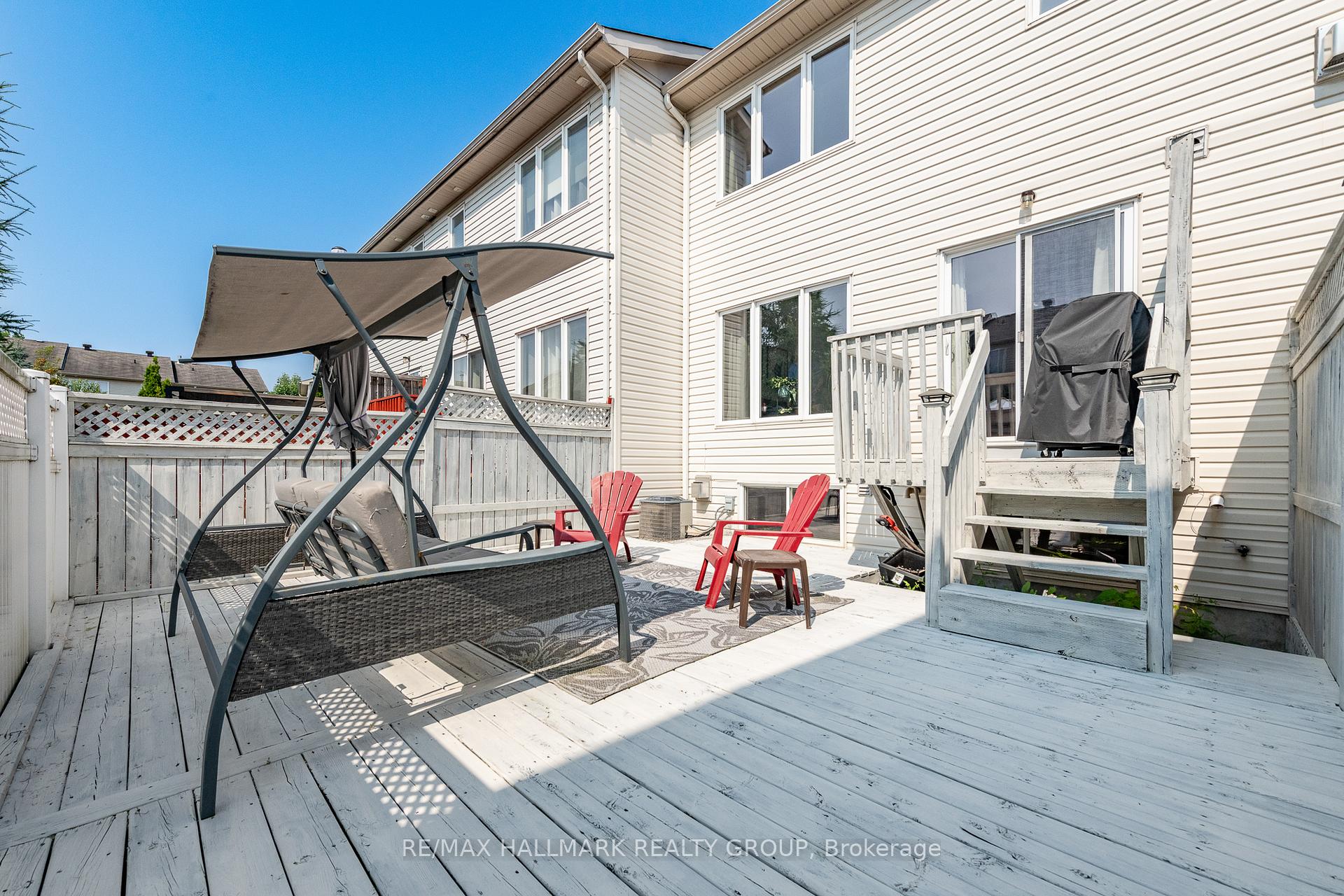 Photo 33 of 261 Parkrose Private, Ottawa, Chatelaine Village — HOMEH