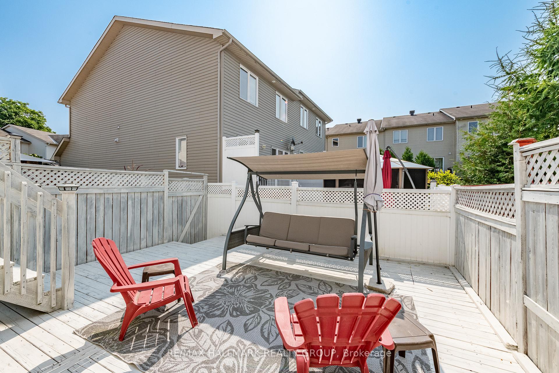 Photo 34 of 261 Parkrose Private, Ottawa, Chatelaine Village — HOMEH