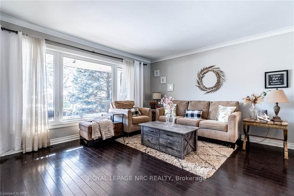 Photo 5 of 66 Berkwood Place, Pelham, Fonthill — HOMEH