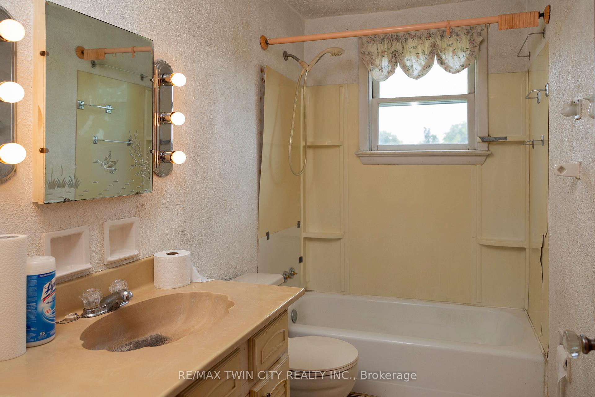 Photo 11 of 794 Windham Centre Road, Norfolk, Rural Windham — HOMEH