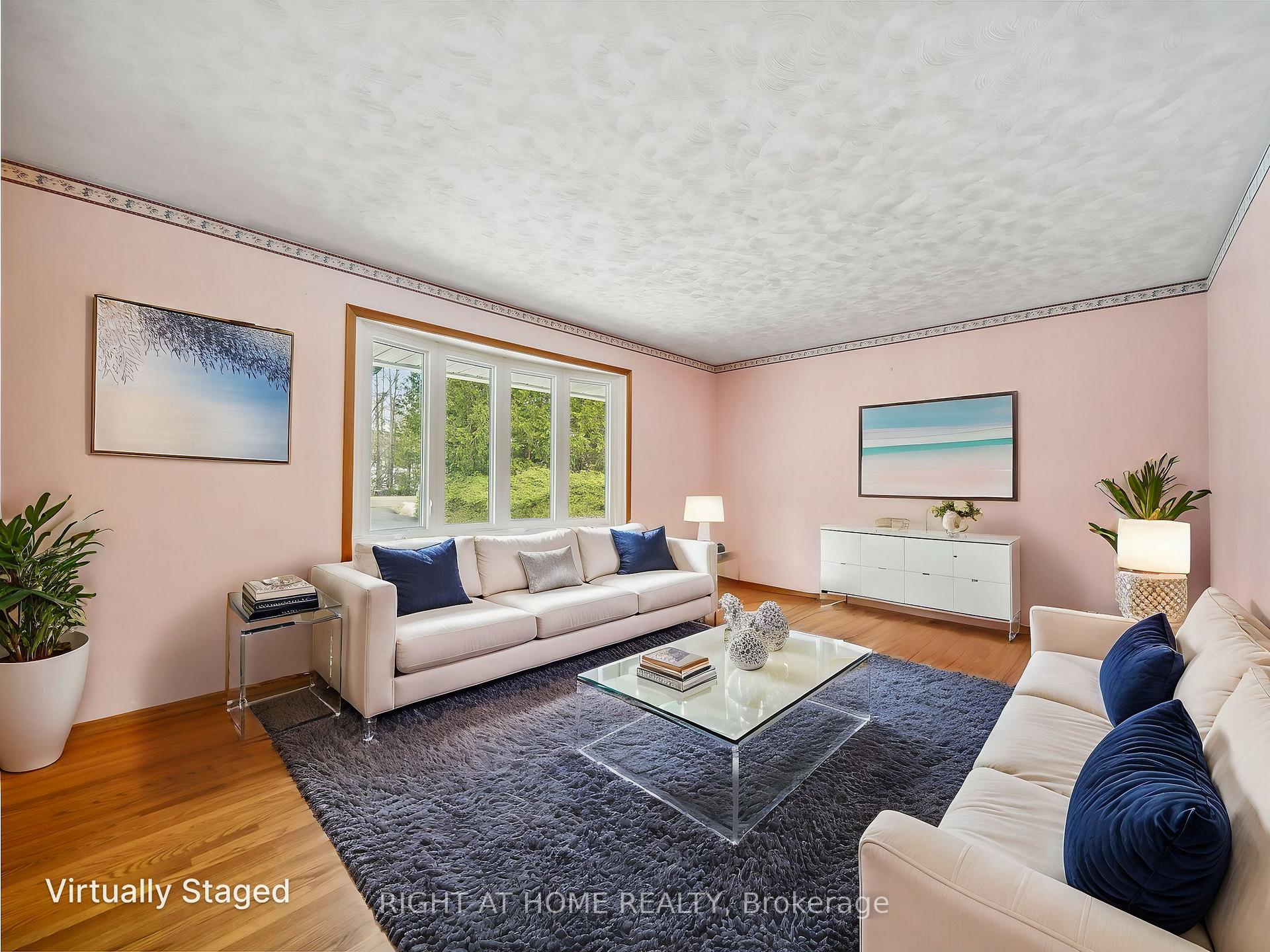 Photo 2 of 562 Drinkwater Drive, Orillia — HOMEH