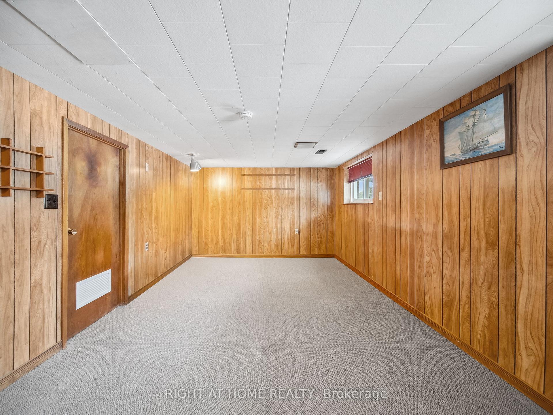 Photo 13 of 562 Drinkwater Drive, Orillia — HOMEH