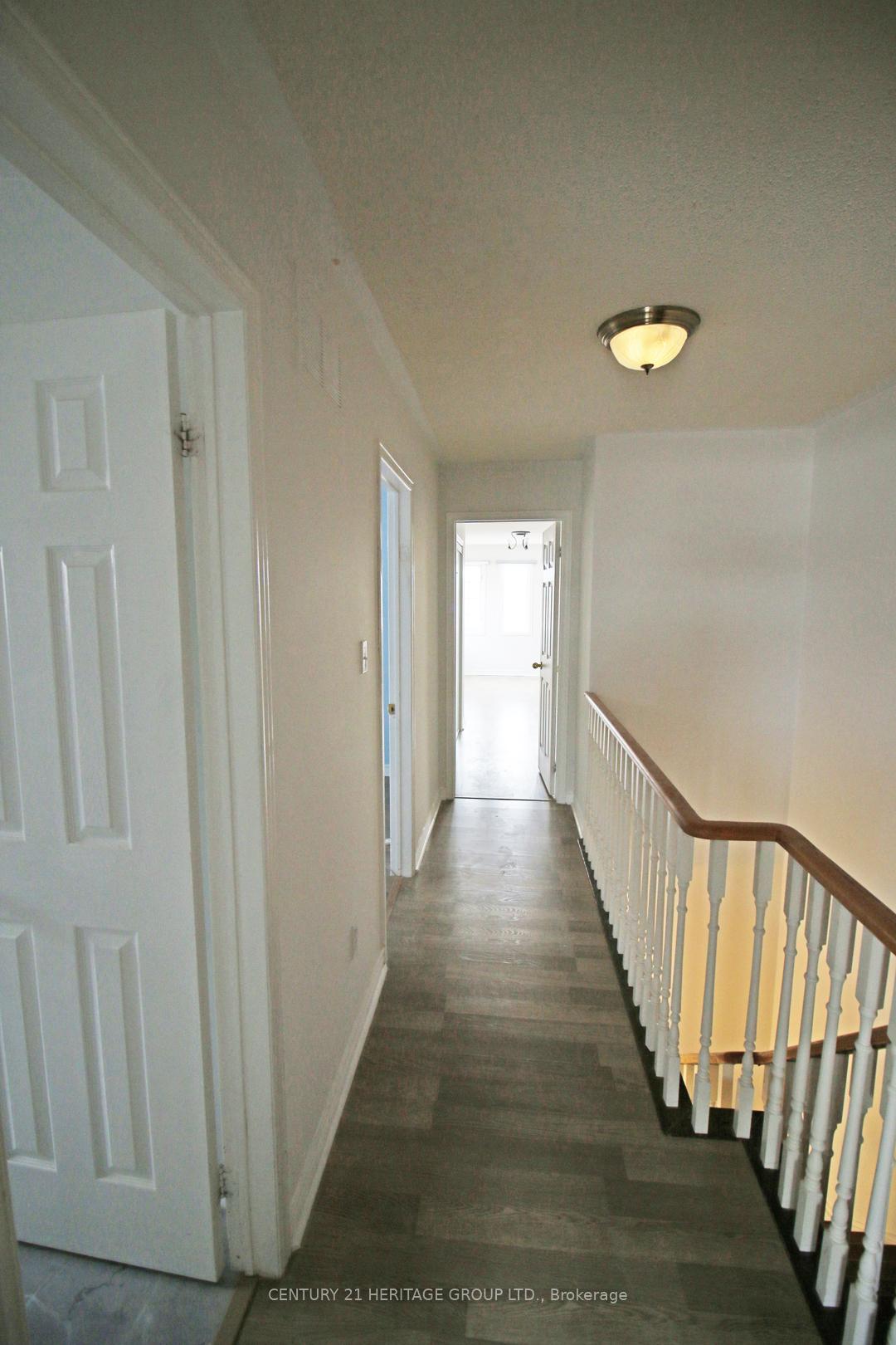 Photo 11 of 641 Walpole Crescent, Newmarket, Stonehaven-Wyndham — HOMEH