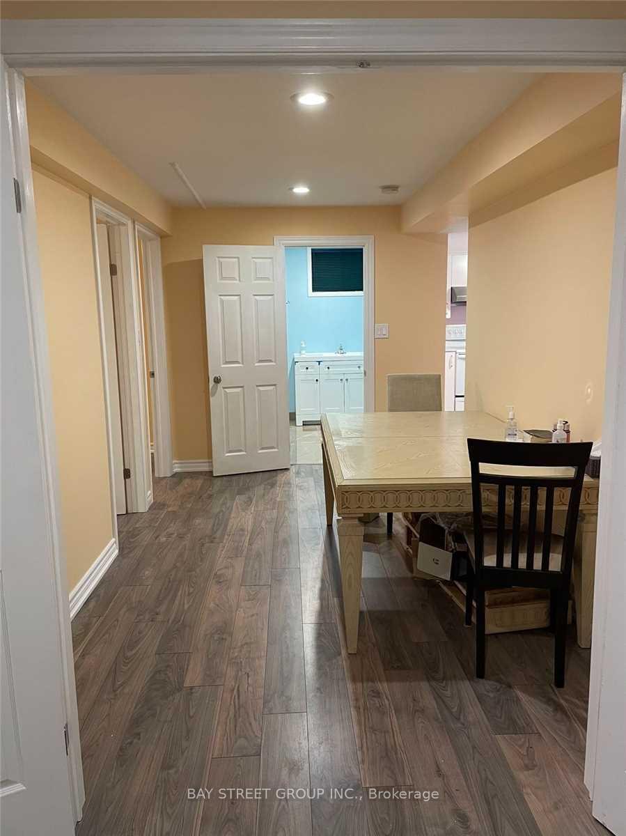 Photo 4 of Unit Bsmt#1, 816 Best Circle, Newmarket, Stonehaven-Wyndham — HOMEH
