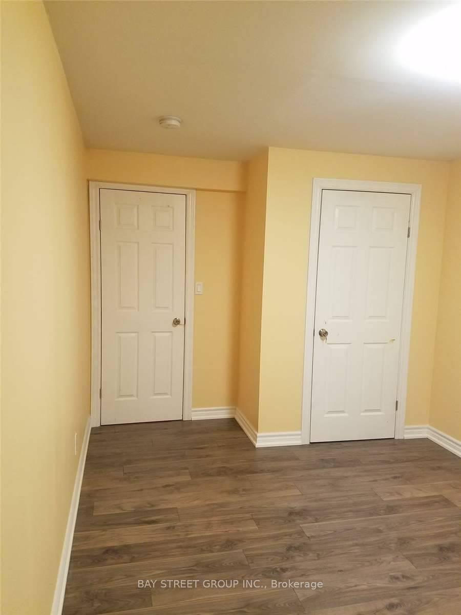 Photo 5 of Unit Bsmt#1, 816 Best Circle, Newmarket, Stonehaven-Wyndham — HOMEH