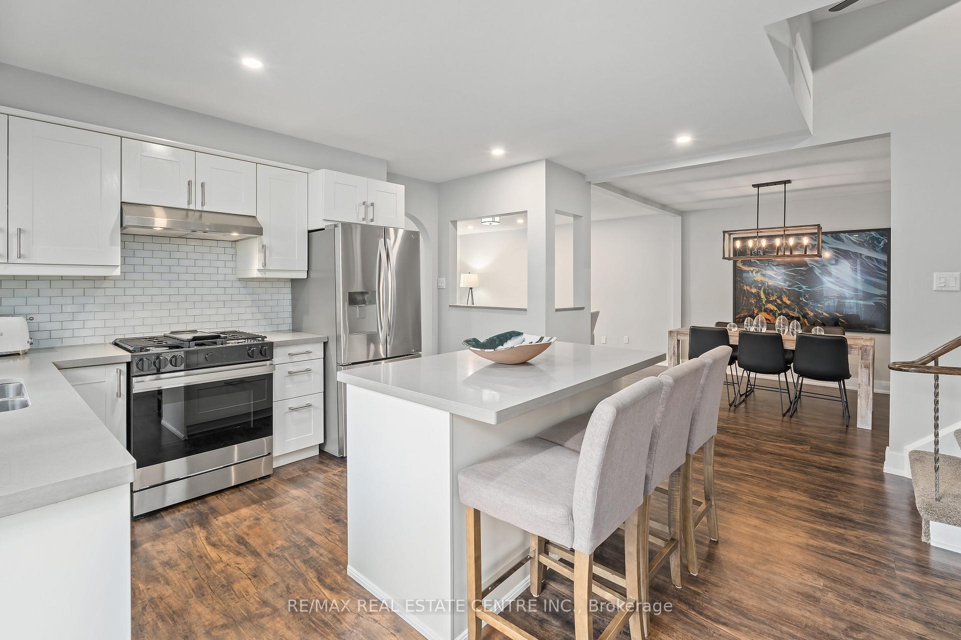 Photo 9 of 834 Merritt Drive, Milton, Timberlea — HOMEH