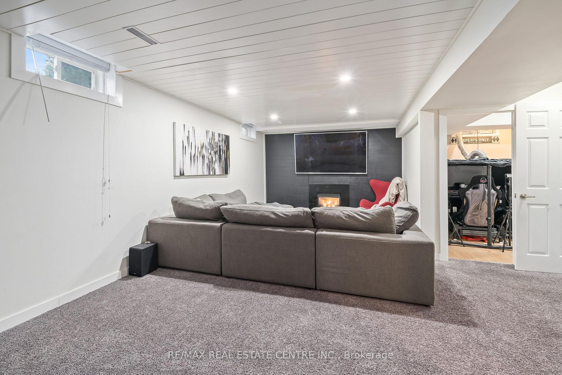 Photo 24 of 834 Merritt Drive, Milton, Timberlea — HOMEH