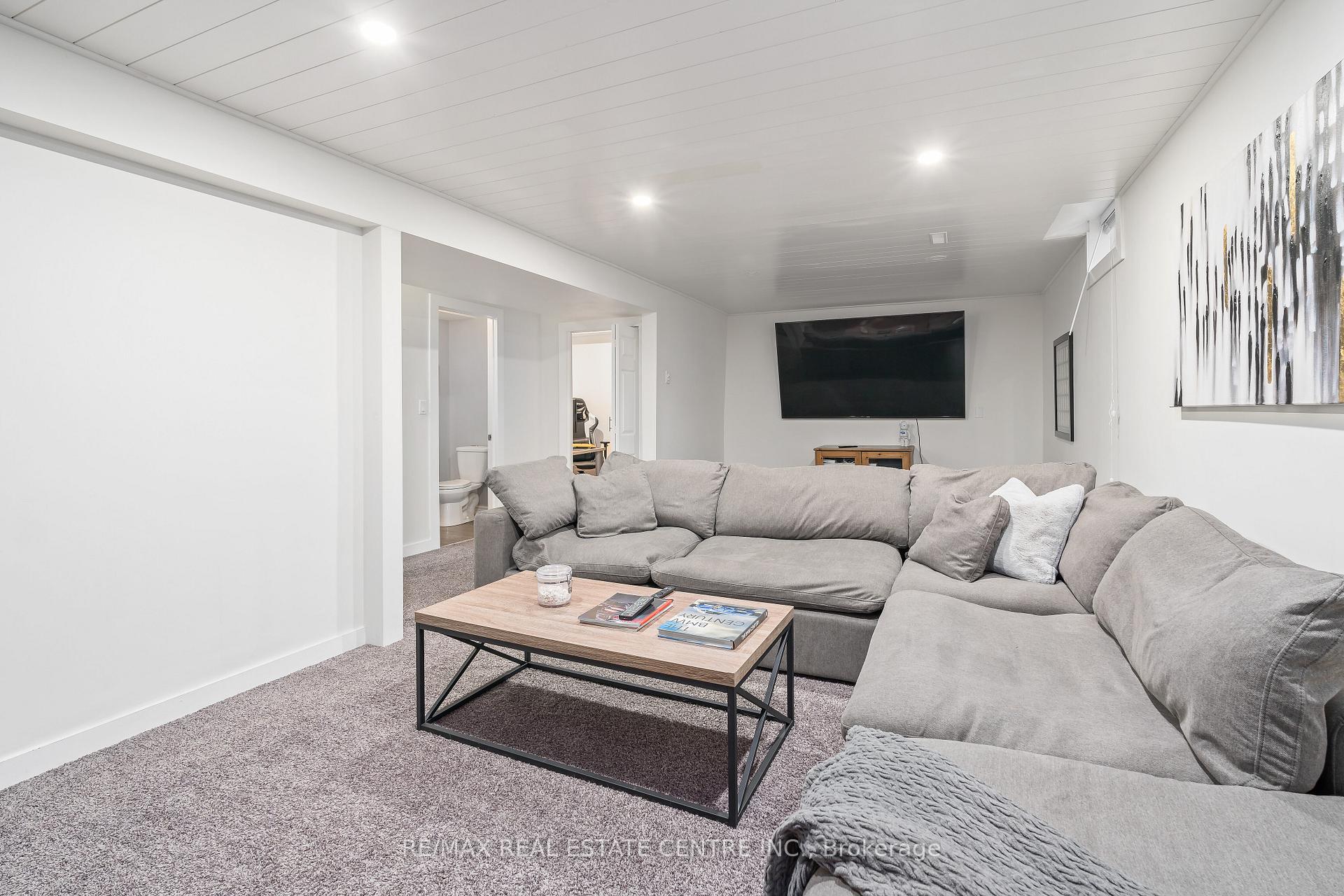 Photo 18 of 834 Merritt Drive, Milton, Timberlea — HOMEH