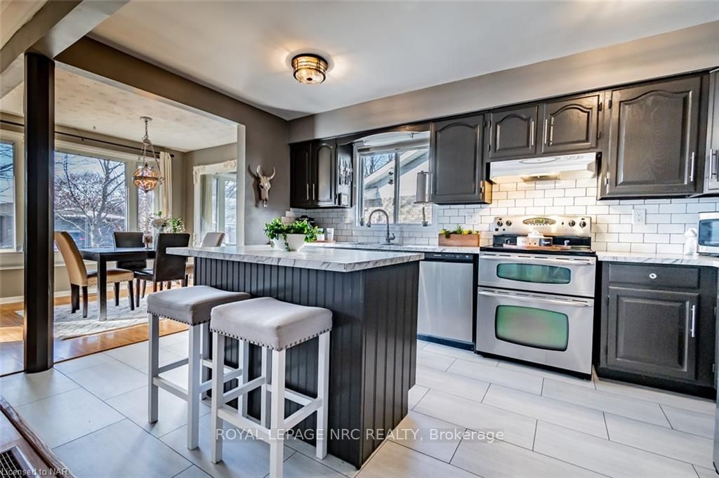 Photo 7 of 3 Vinemount Drive, Pelham, Fonthill — HOMEH