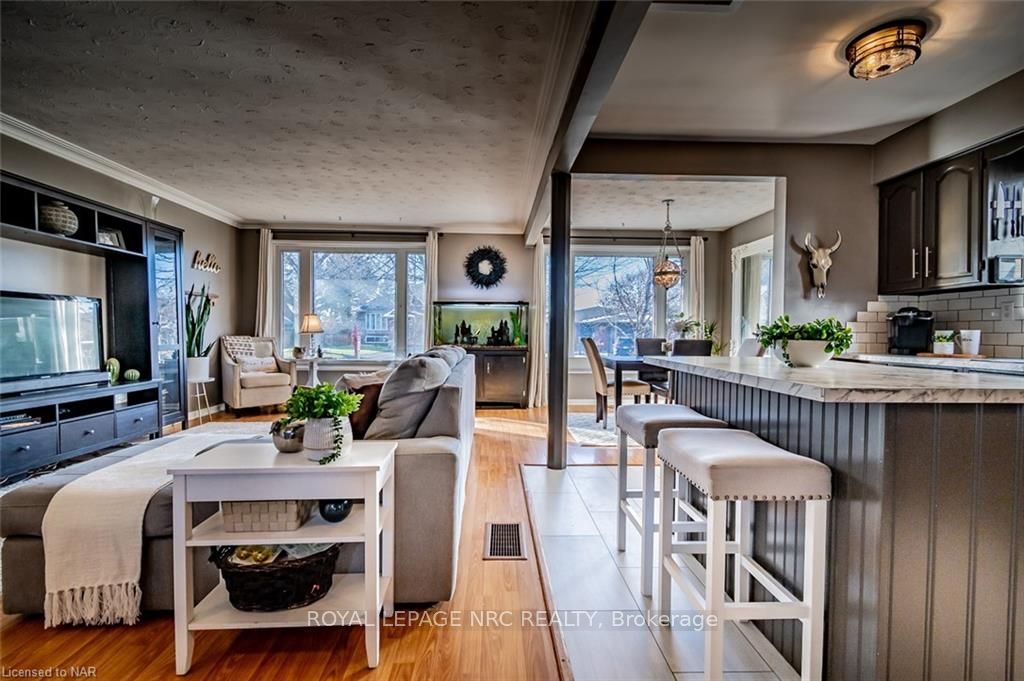 Photo 12 of 3 Vinemount Drive, Pelham, Fonthill — HOMEH