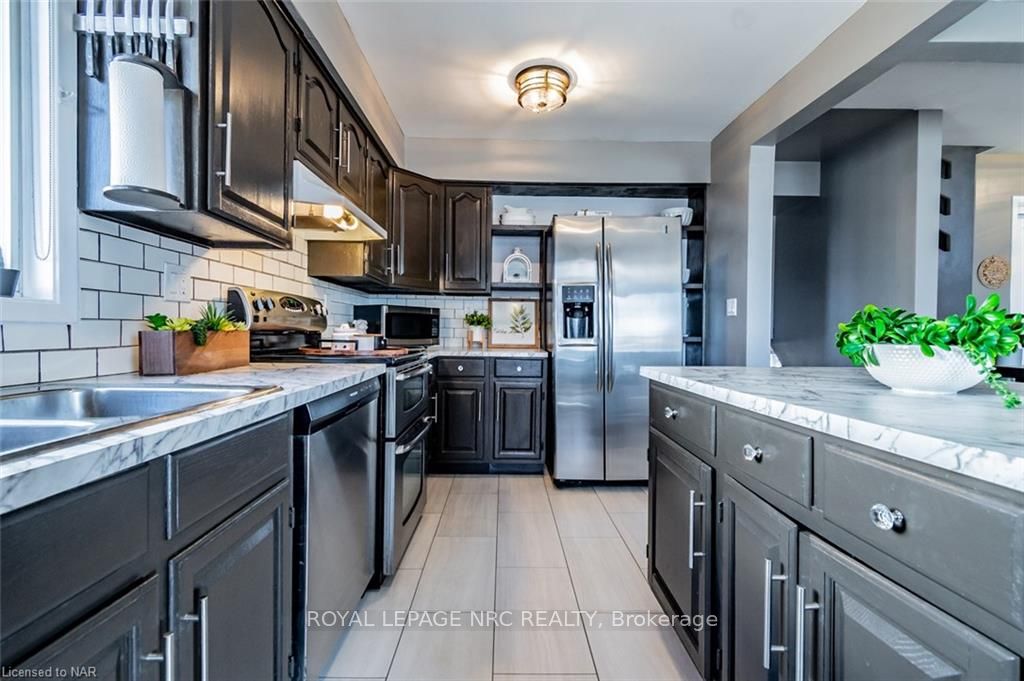 Photo 17 of 3 Vinemount Drive, Pelham, Fonthill — HOMEH