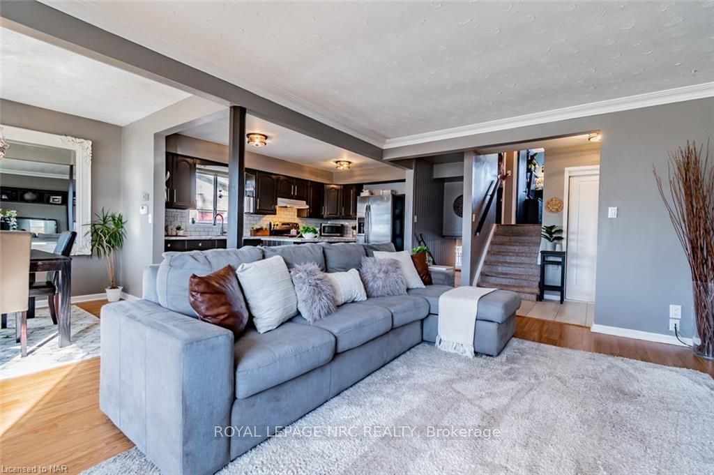 Photo 20 of 3 Vinemount Drive, Pelham, Fonthill — HOMEH