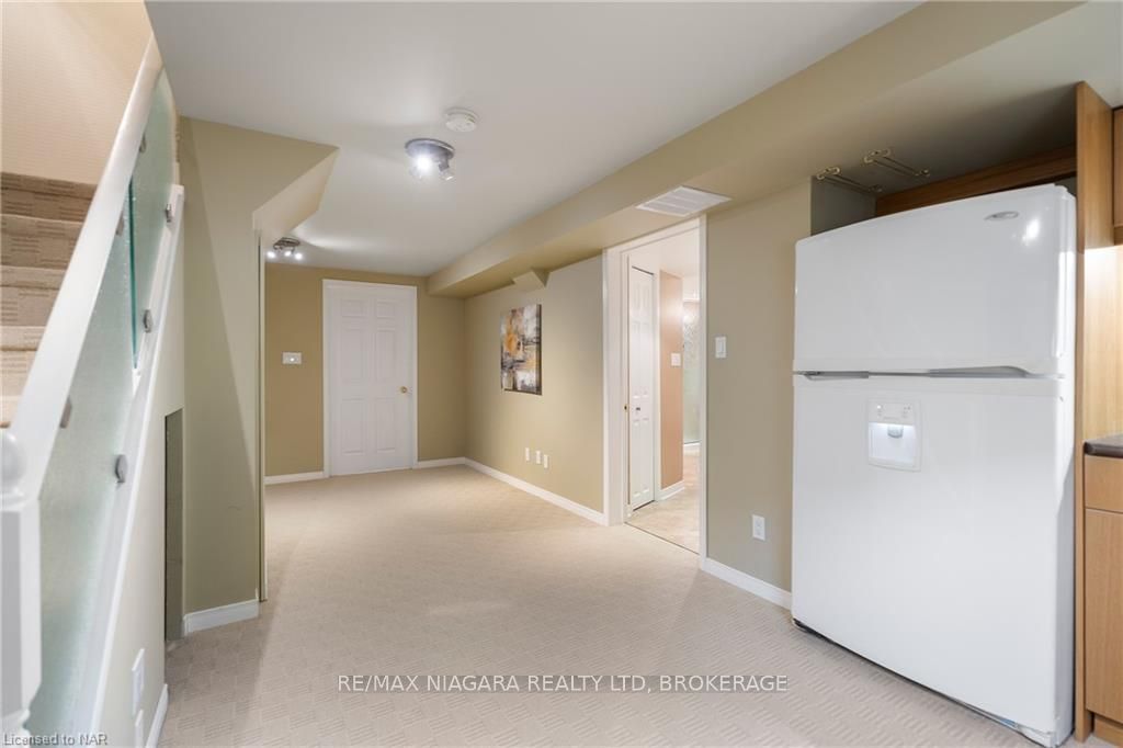 Photo 30 of 3 Townsend Circle, Pelham, Fonthill — HOMEH