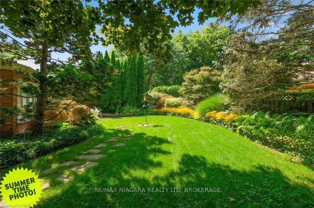 Photo 47 of 3 Townsend Circle, Pelham, Fonthill — HOMEH
