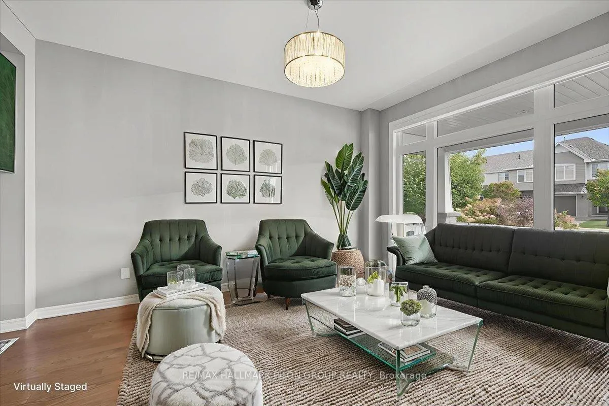 Photo 2 of 502 Strasbourg Street, Ottawa, Avalon West — HOMEH