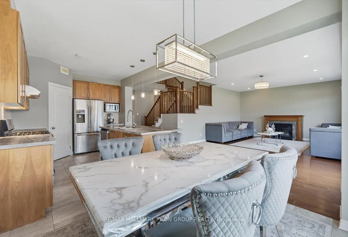 Photo 8 of 502 Strasbourg Street, Ottawa, Avalon West — HOMEH