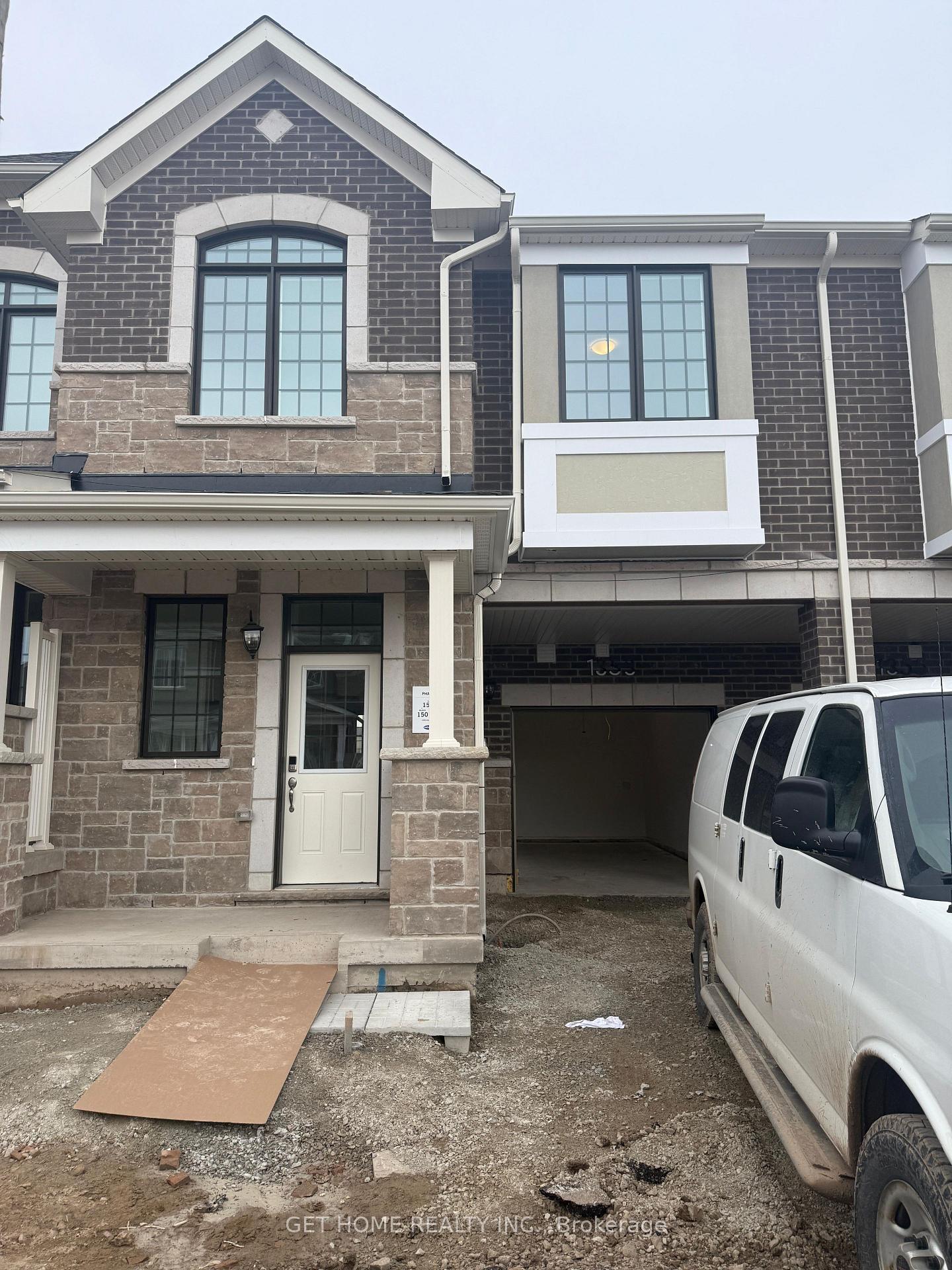 Front of 1353 Copley Court